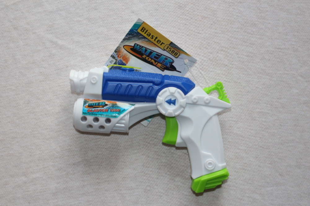 Nerf Super Soaker Washout New Water Pistol Gun Hasbro Toy White Green Blaster - pistol t on chest roblox