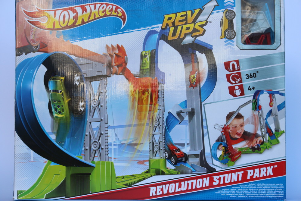 hot wheels revolution stunt park